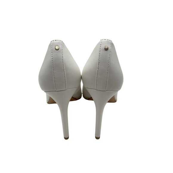 BCBGeneration Women's Hawti Pointed-Toe Pumps - Picture 2 of 3
